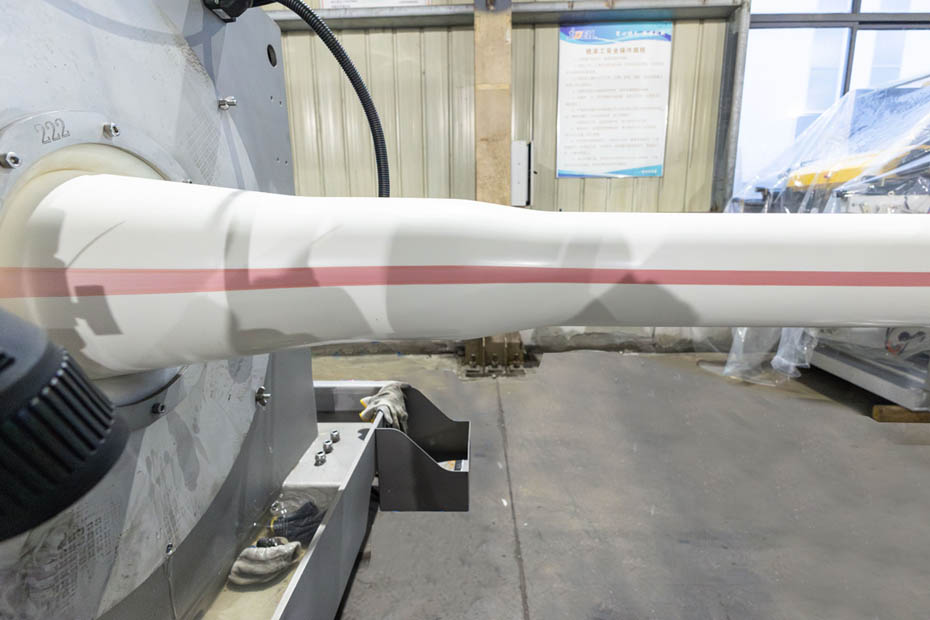jwell-machinery-leading-the-new-height-of-pvc-o-pipe-production-2.jpg